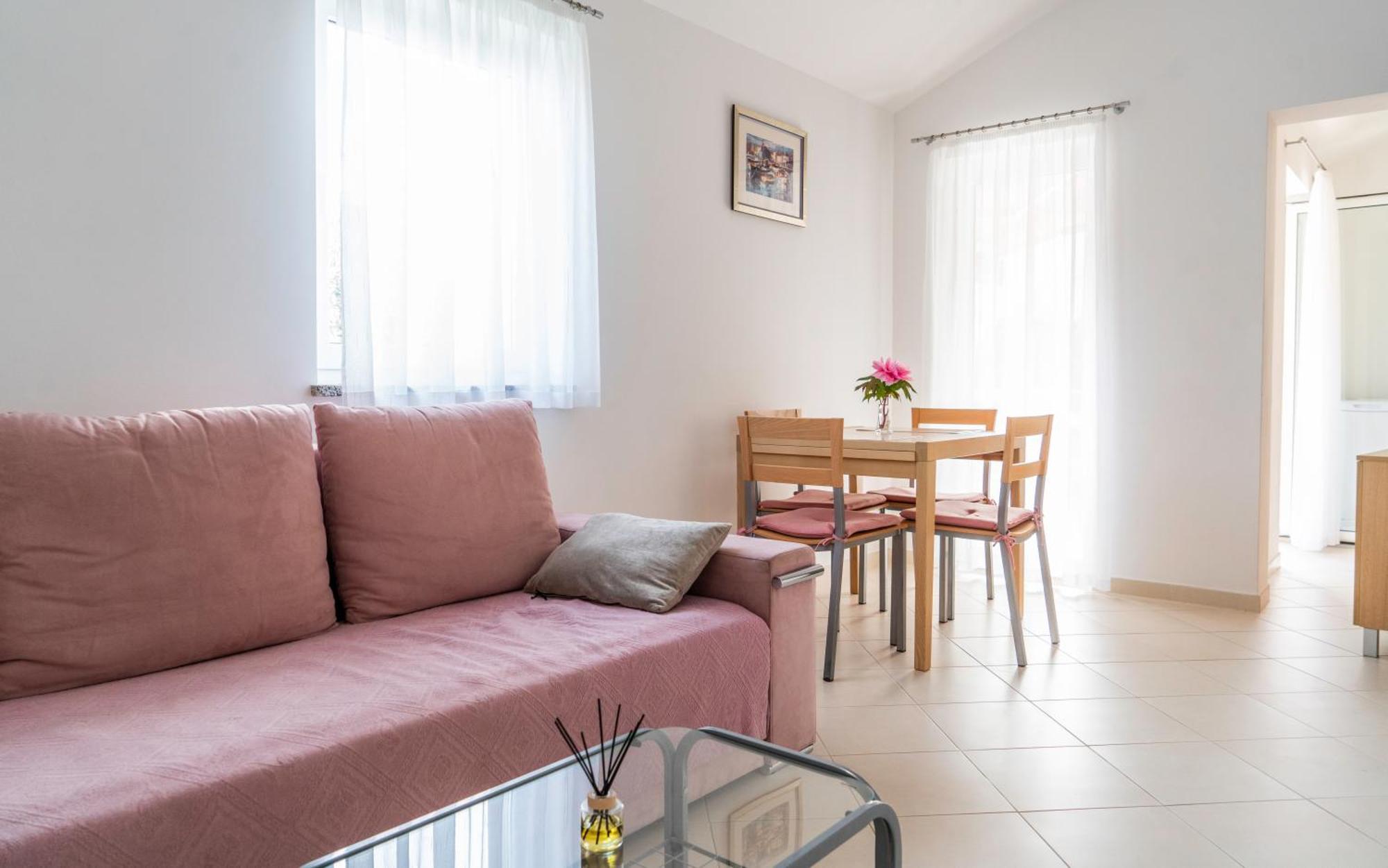 Apartment Lila *