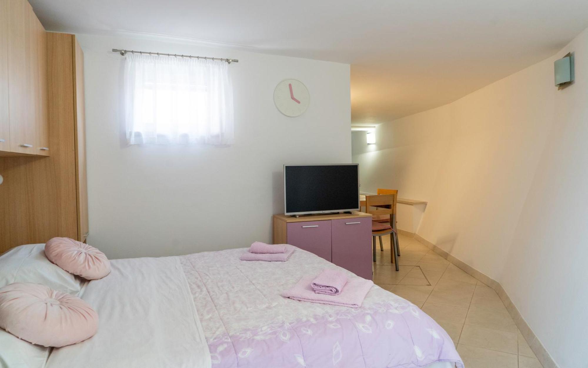 Lila Cres