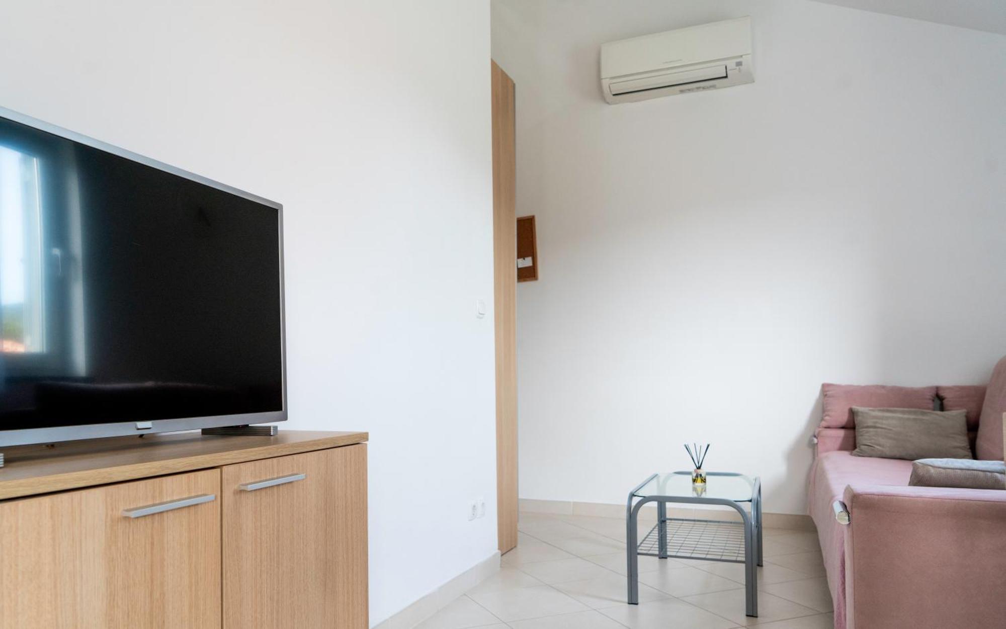 Apartment Lila Cres